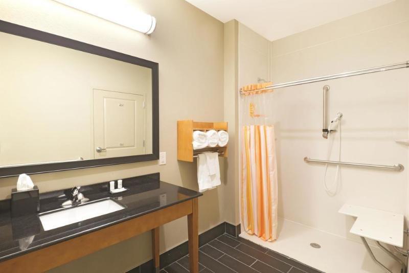 ทาวน์เพลส สวีท ลิตเทิลร็อก เวสท์ Hotel ลิตเติลร็อค ภายนอก รูปภาพ
